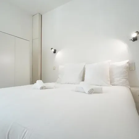 Bed & Breakfast Escapade Aux Chartrons *