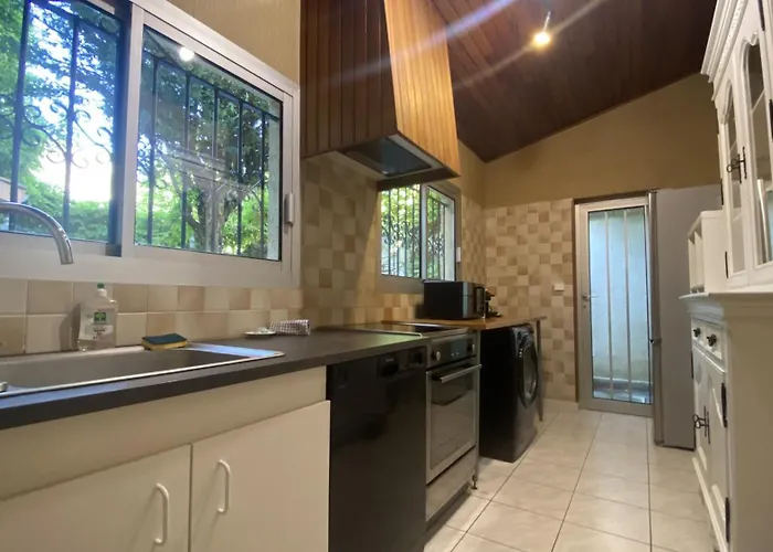 Escapade Aux Chartrons Bed & Breakfast *