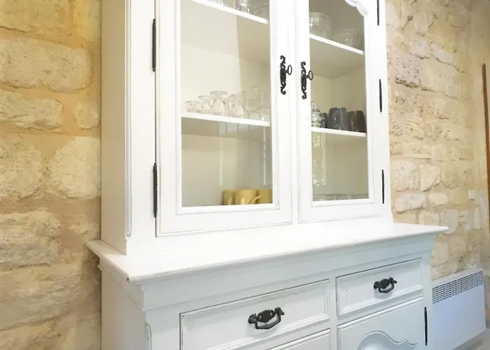 Escapade Aux Chartrons Bed & Breakfast