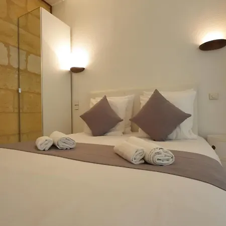 Bed & Breakfast Escapade Aux Chartrons